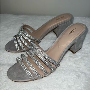NWT RHINESTONE GREY SUEDE ALDO MULES